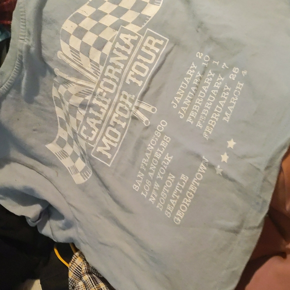 A light blue California motor your shirt - Picture 2 of 2